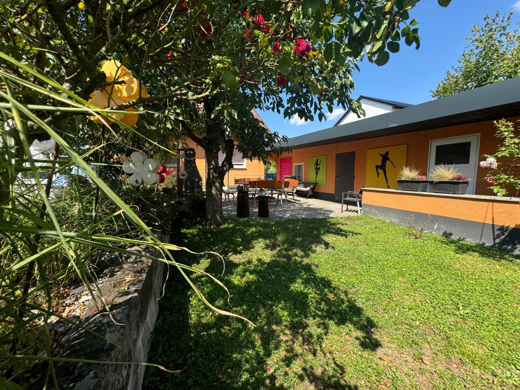 B&B'S Im Aischgrund Adelsdorf Bagian luar foto