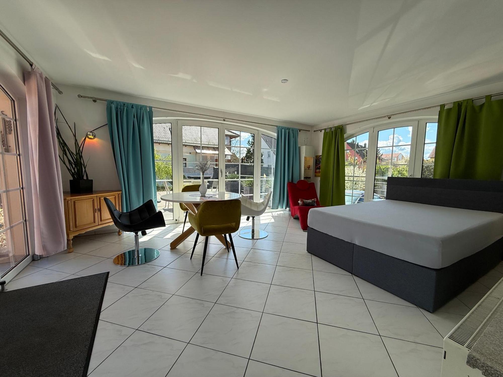 B&B'S Im Aischgrund Adelsdorf Bagian luar foto