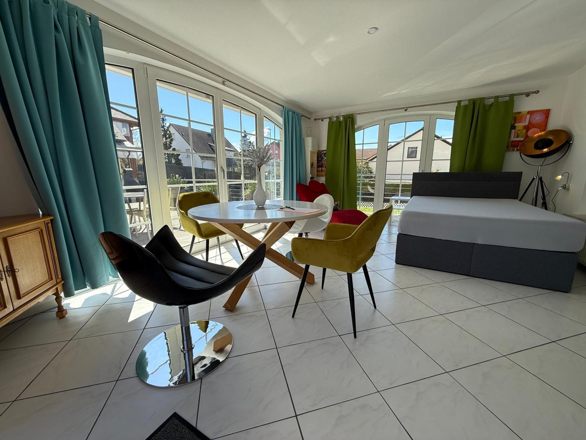 B&B'S Im Aischgrund Adelsdorf Bagian luar foto